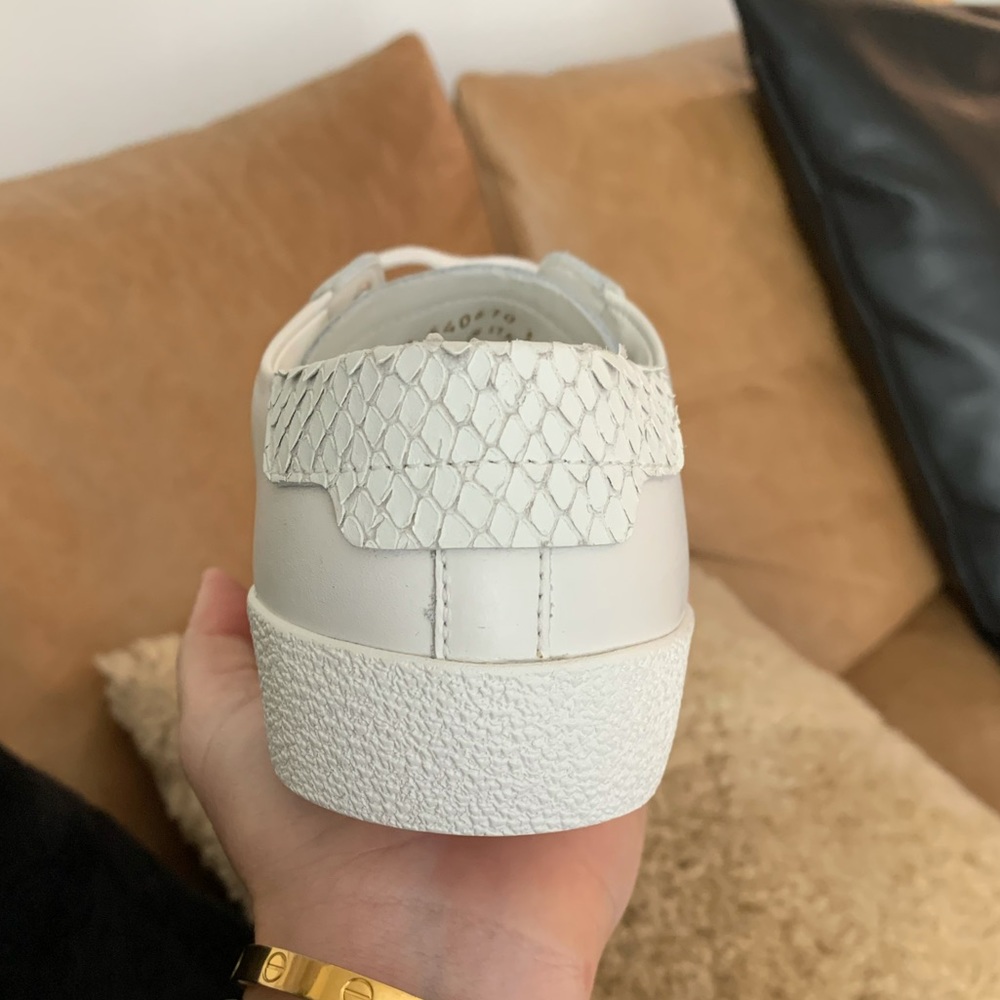 YSL COURT CLASSIC SL/06 EMBROIDERED SNEAKERS - Picture 2 of 9